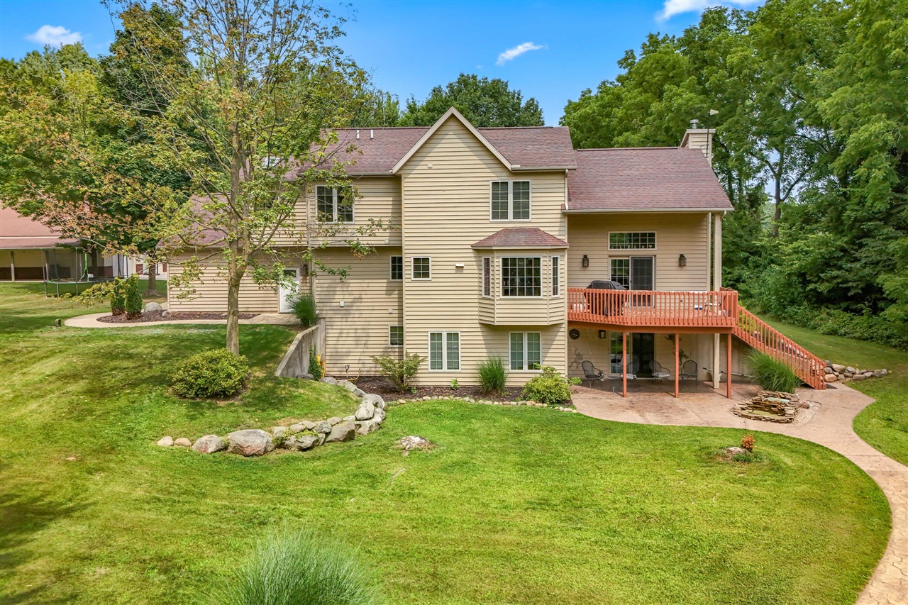 5th image of 245 W Girard Rd, Union City, MI 49094 | MLS# 70528414