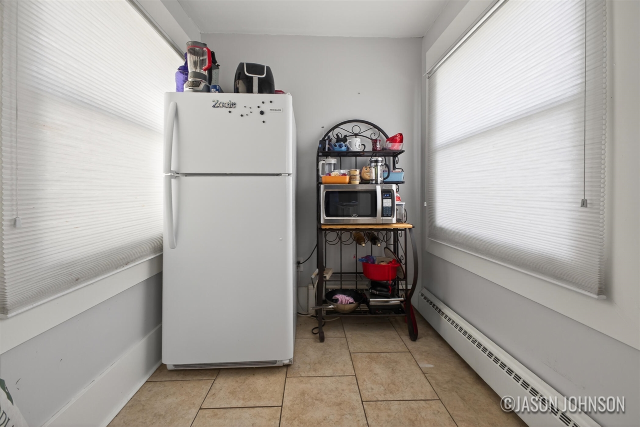 312 Sweet Street, Grand Rapids, MI, 49505-4710