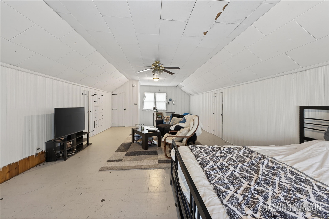312 Sweet Street, Grand Rapids, MI, 49505-4710