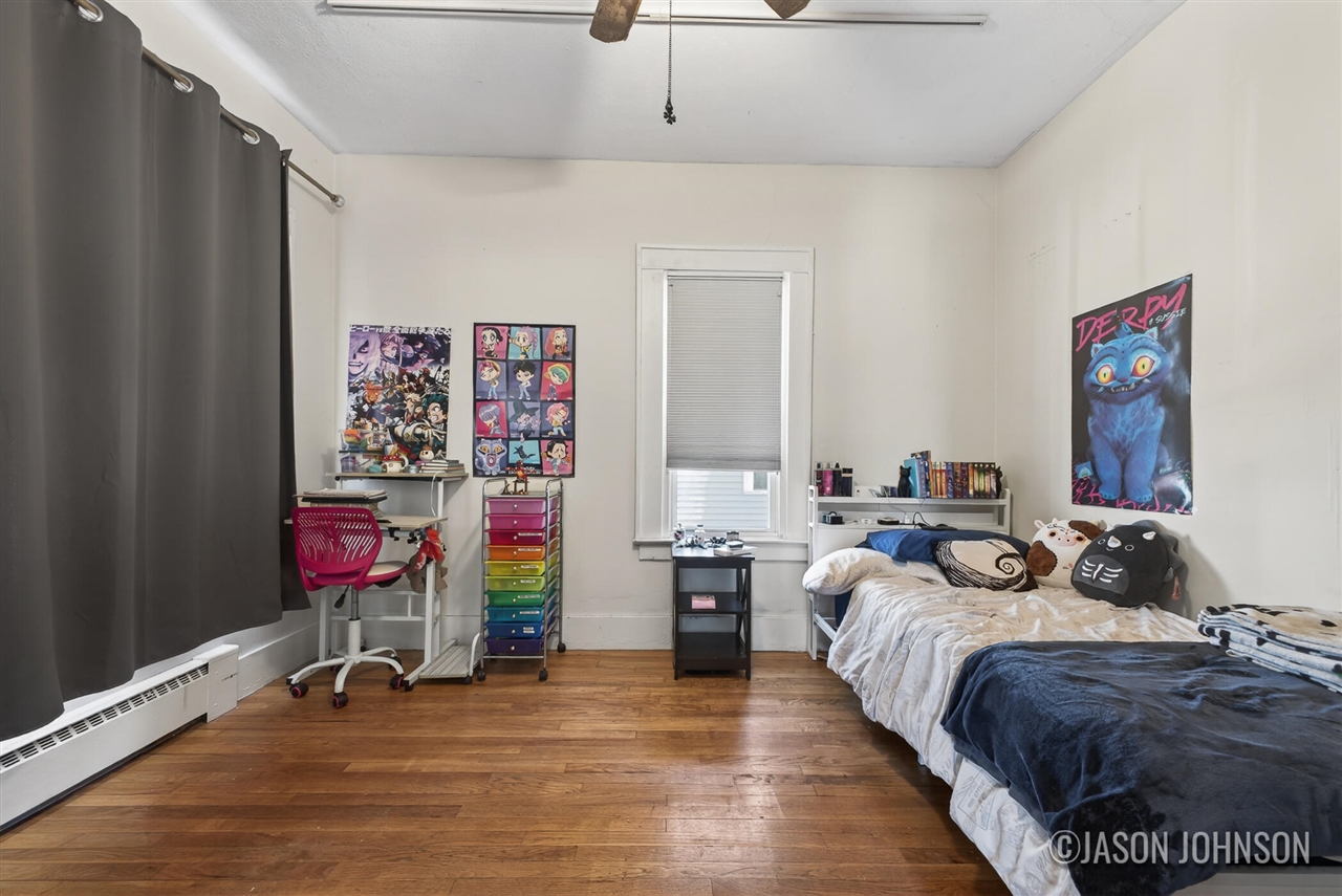 312 Sweet Street, Grand Rapids, MI, 49505-4710
