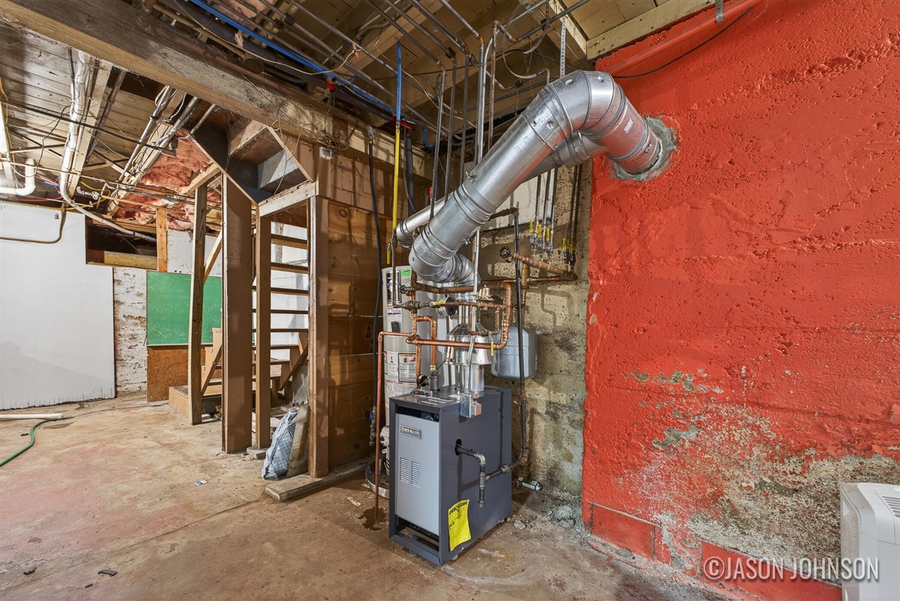 312 Sweet Street, Grand Rapids, MI, 49505-4710