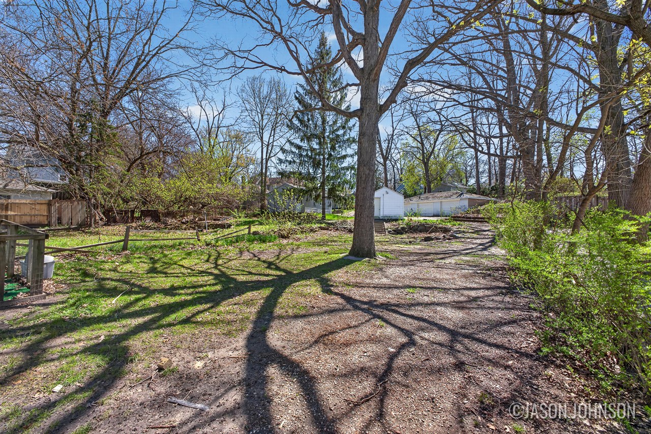 312 Sweet Street, Grand Rapids, MI, 49505-4710