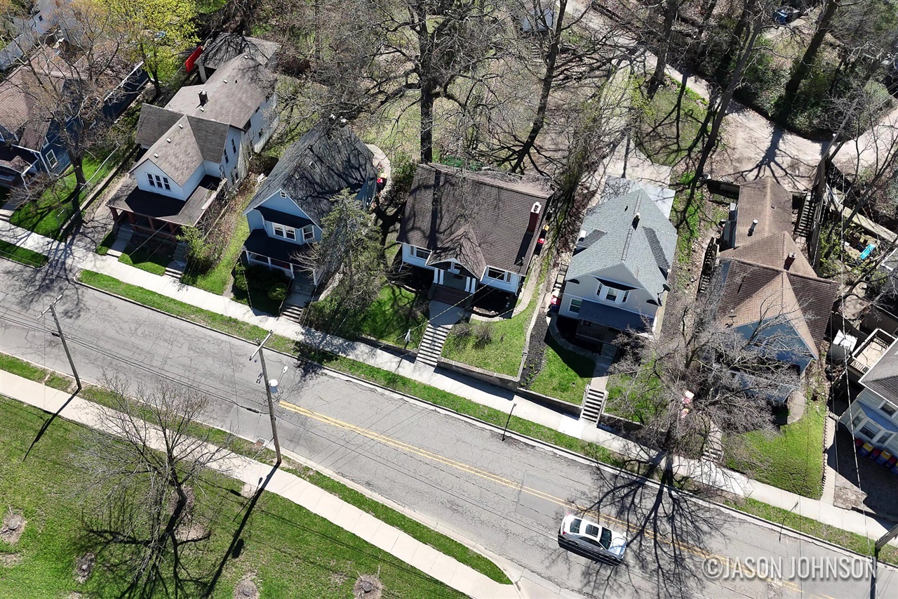312 Sweet Street, Grand Rapids, MI, 49505-4710