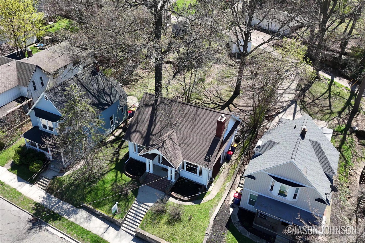 312 Sweet Street, Grand Rapids, MI, 49505-4710