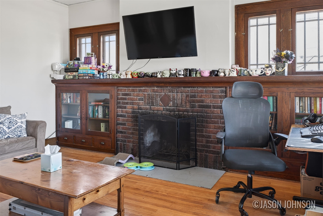312 Sweet Street, Grand Rapids, MI, 49505-4710