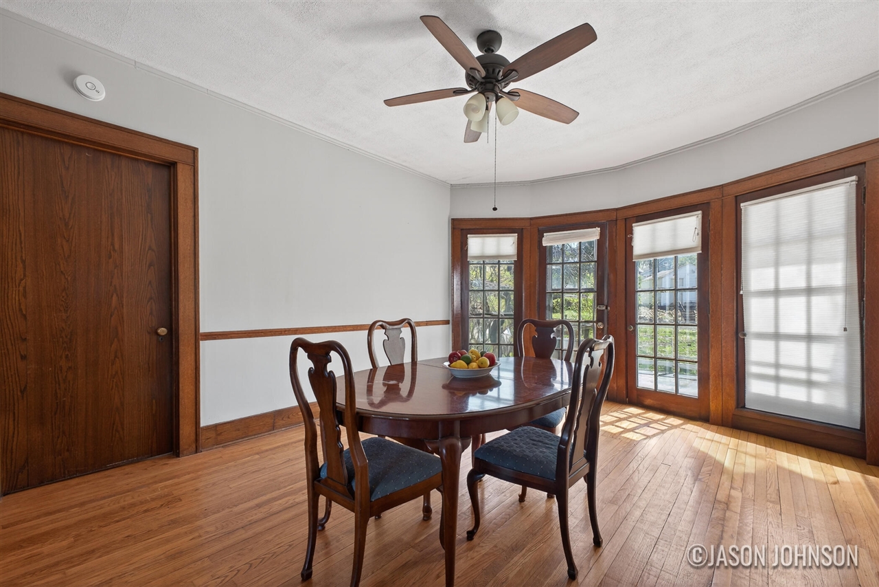 312 Sweet Street, Grand Rapids, MI, 49505-4710
