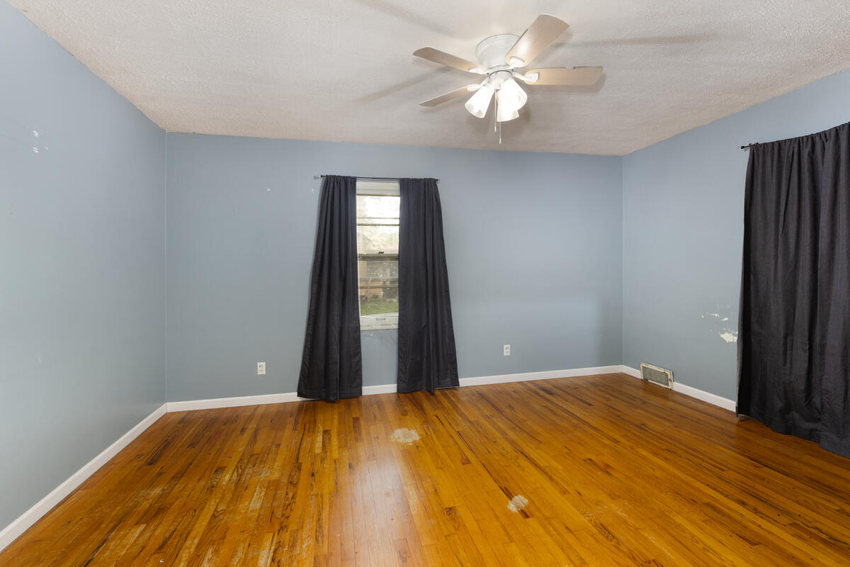 1912 88th Avenue, Zeeland, MI, 49464-9154