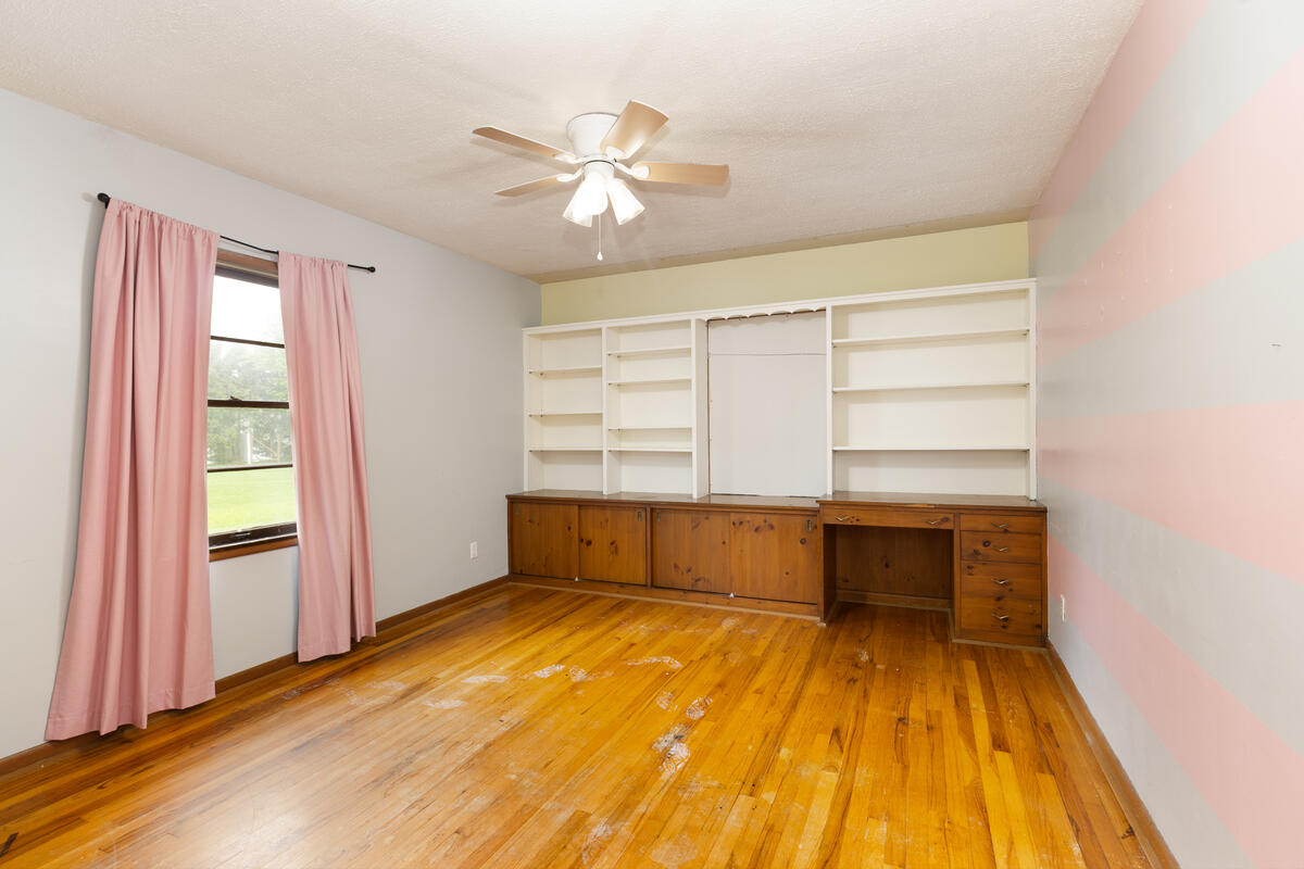 1912 88th Avenue, Zeeland, MI, 49464-9154