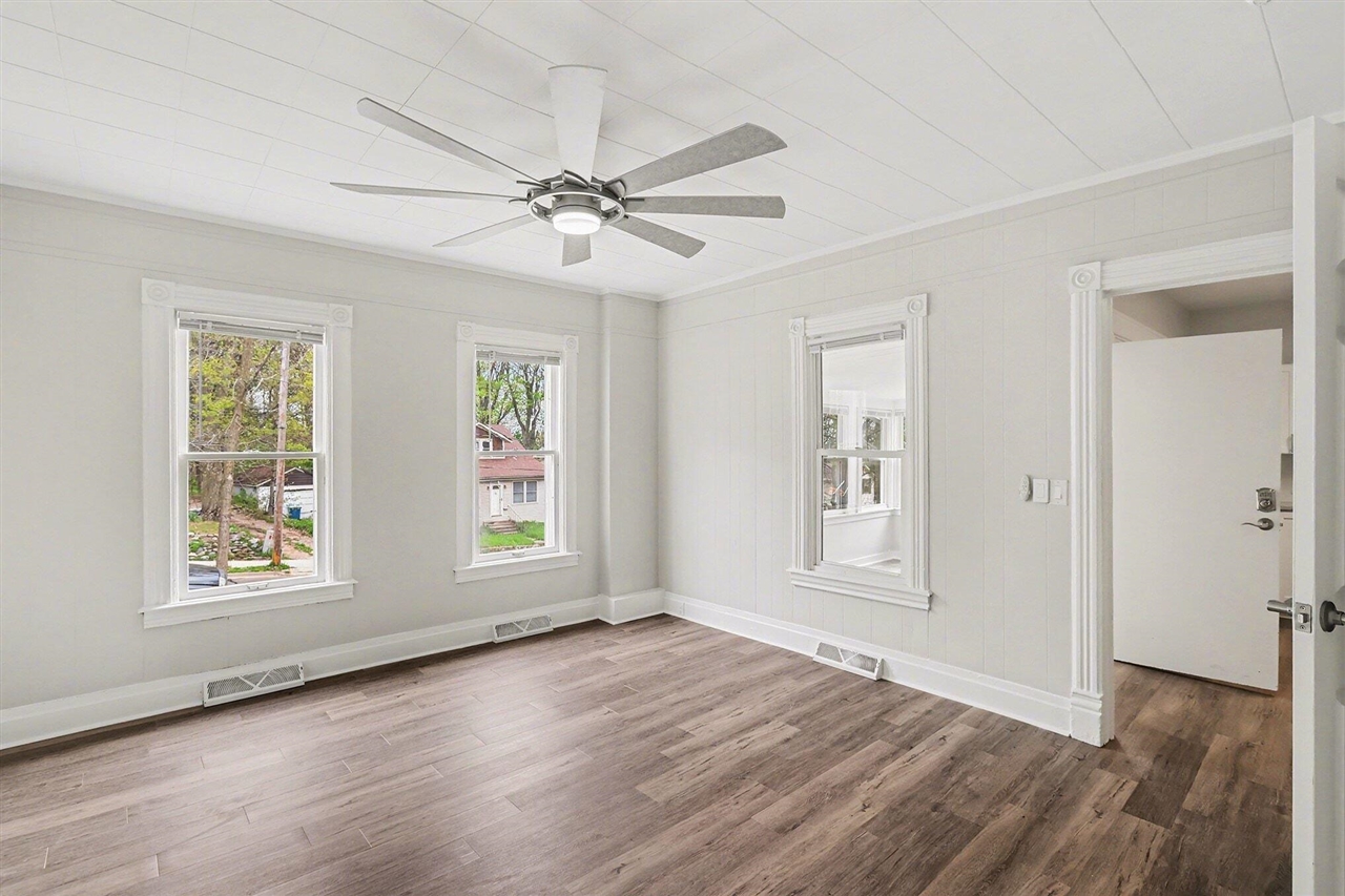 1036 Denner Street, Kalamazoo, MI, 49006-2221