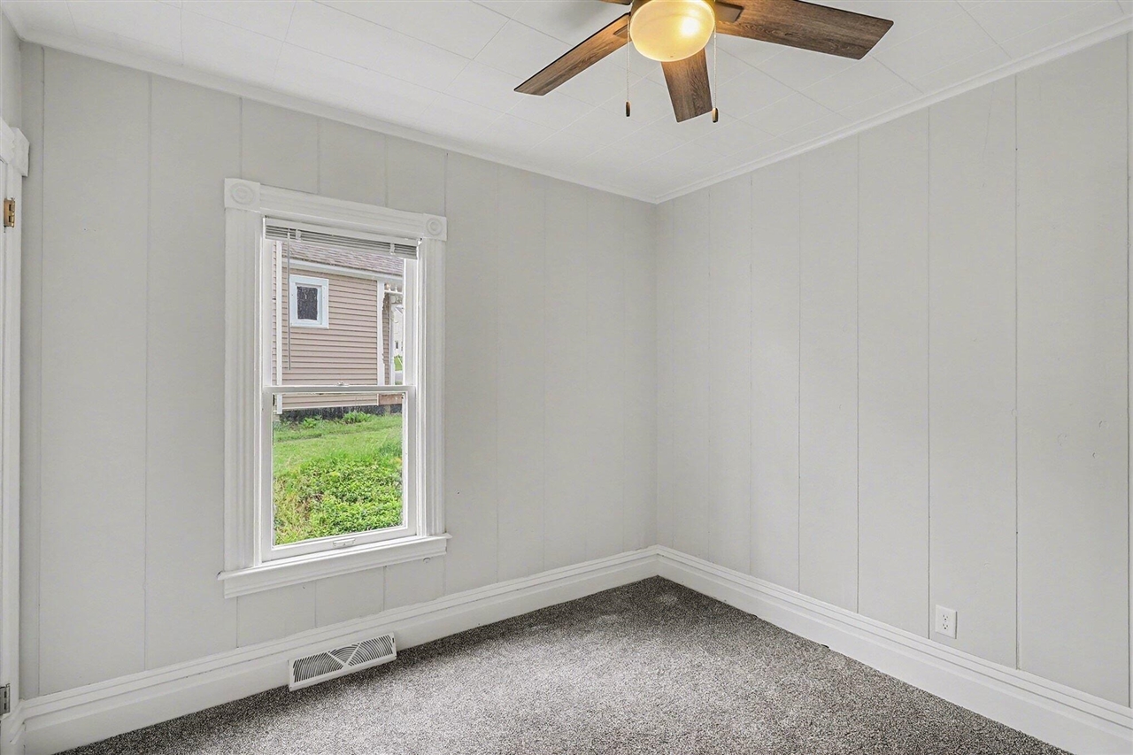 1036 Denner Street, Kalamazoo, MI, 49006-2221