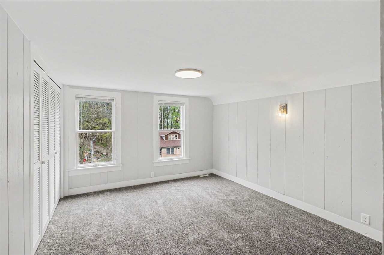 1036 Denner Street, Kalamazoo, MI, 49006-2221