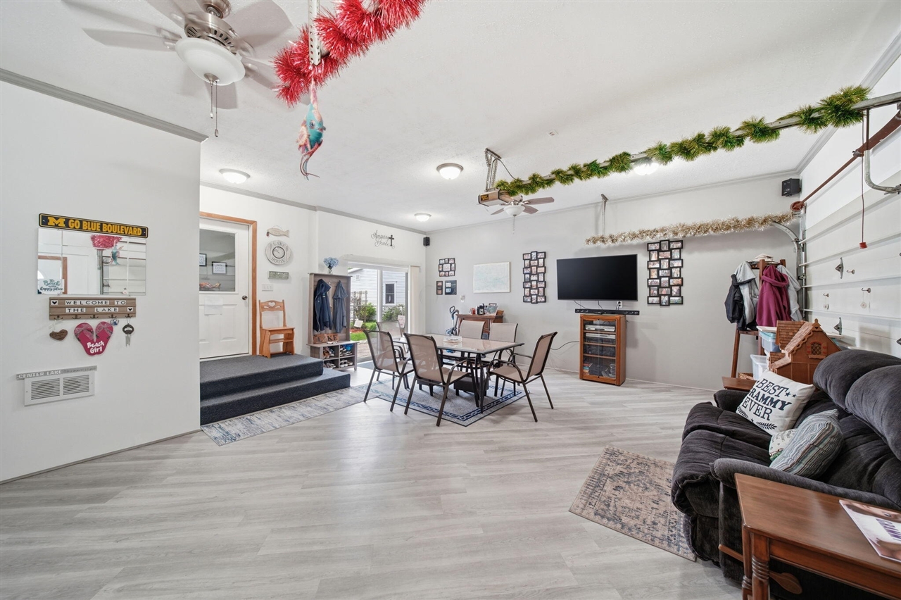 217 N Lakeside Drive, Michigan Center, MI, 49254-1250