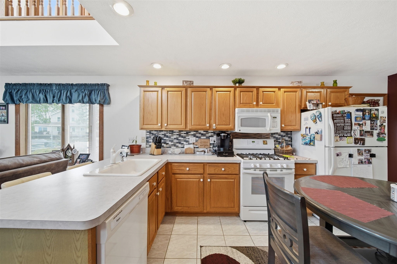 217 N Lakeside Drive, Michigan Center, MI, 49254-1250