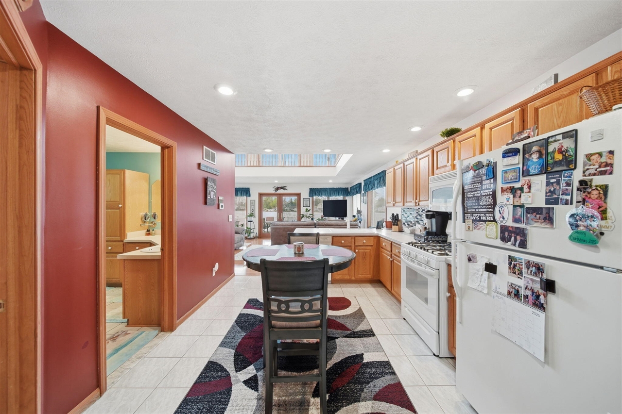 217 N Lakeside Drive, Michigan Center, MI, 49254-1250