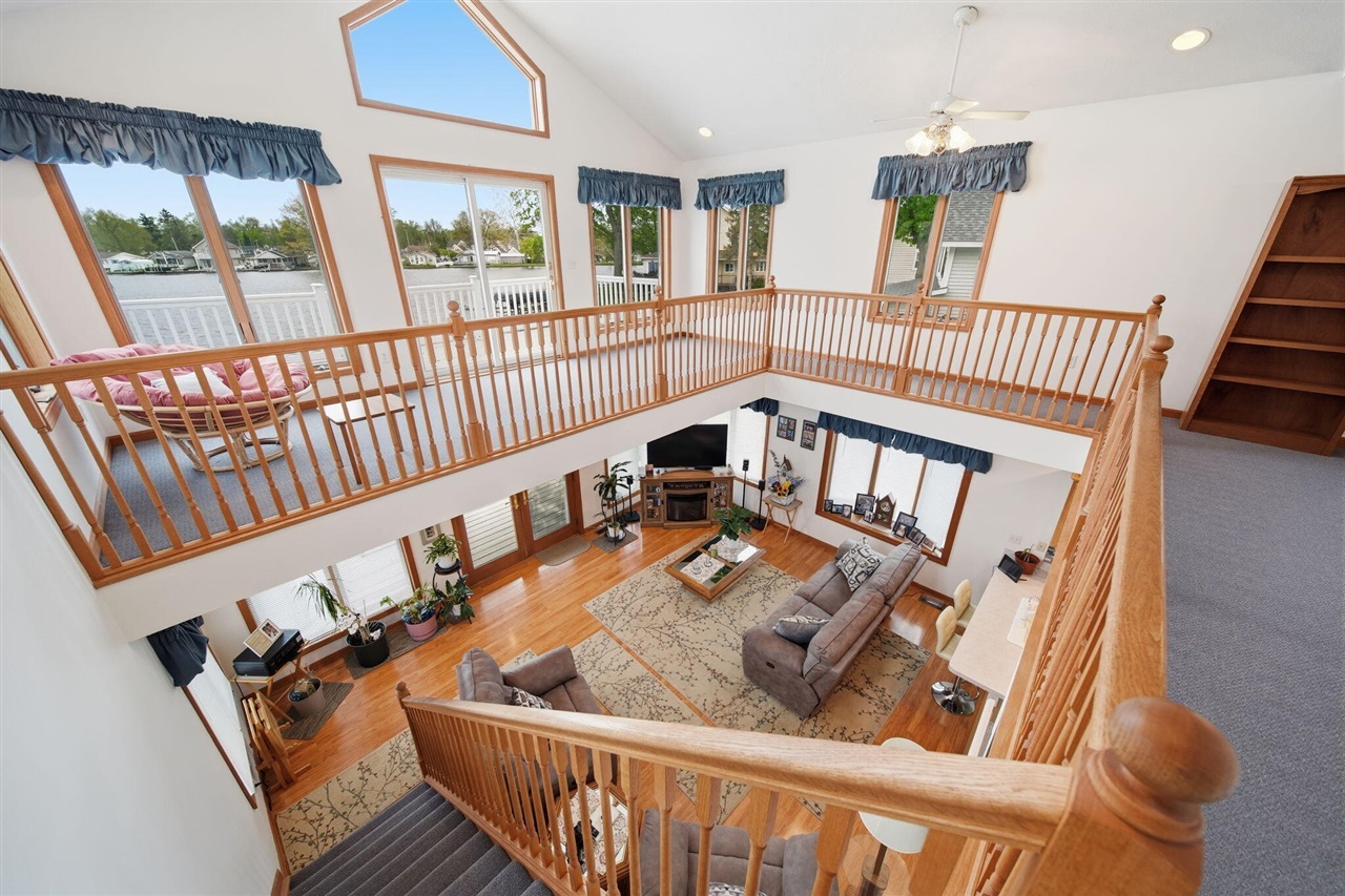 217 N Lakeside Drive, Michigan Center, MI, 49254-1250