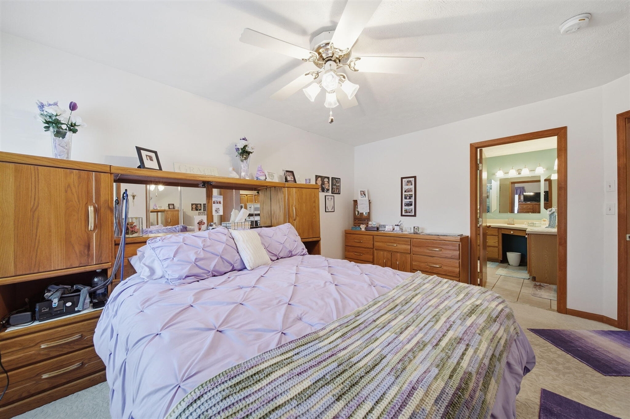 217 N Lakeside Drive, Michigan Center, MI, 49254-1250