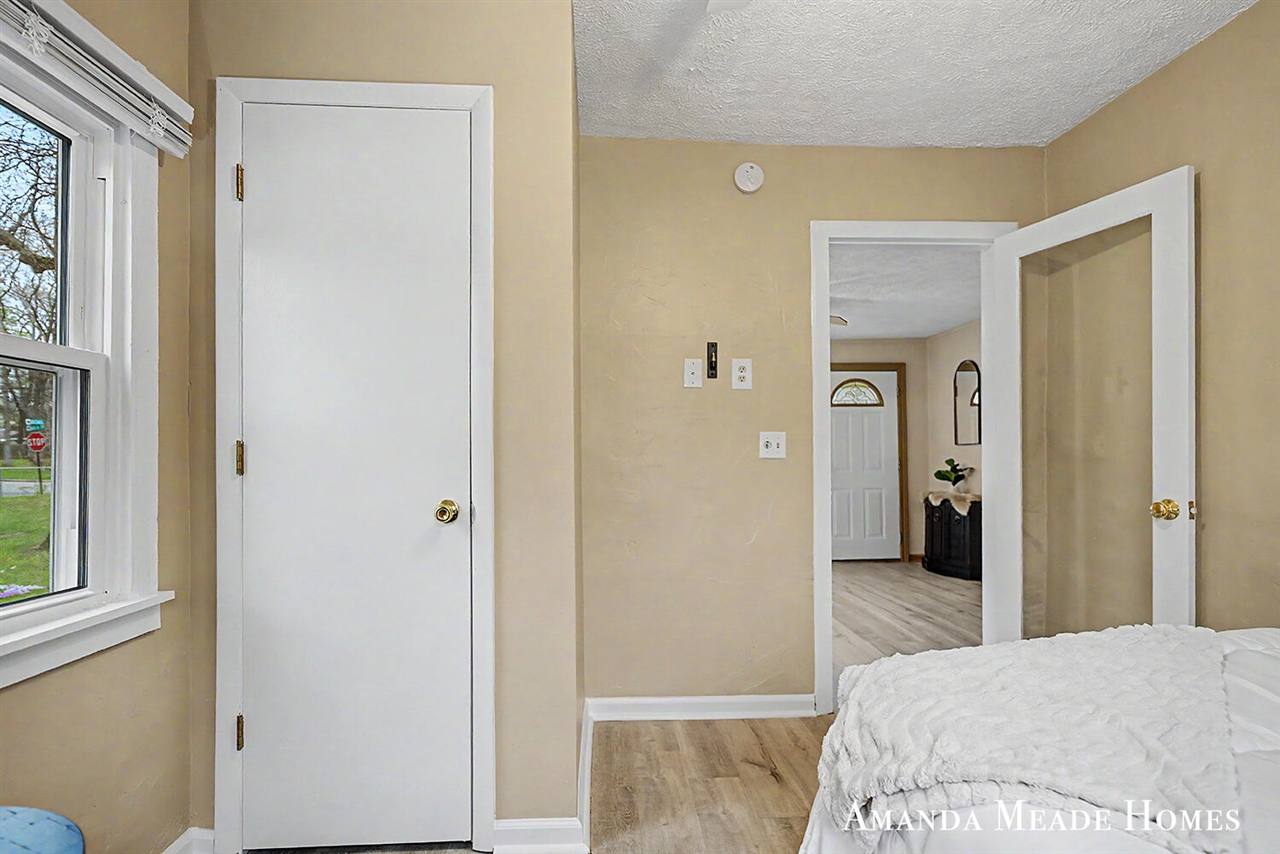 1223 40th Street, Wyoming, MI, 49509-4301