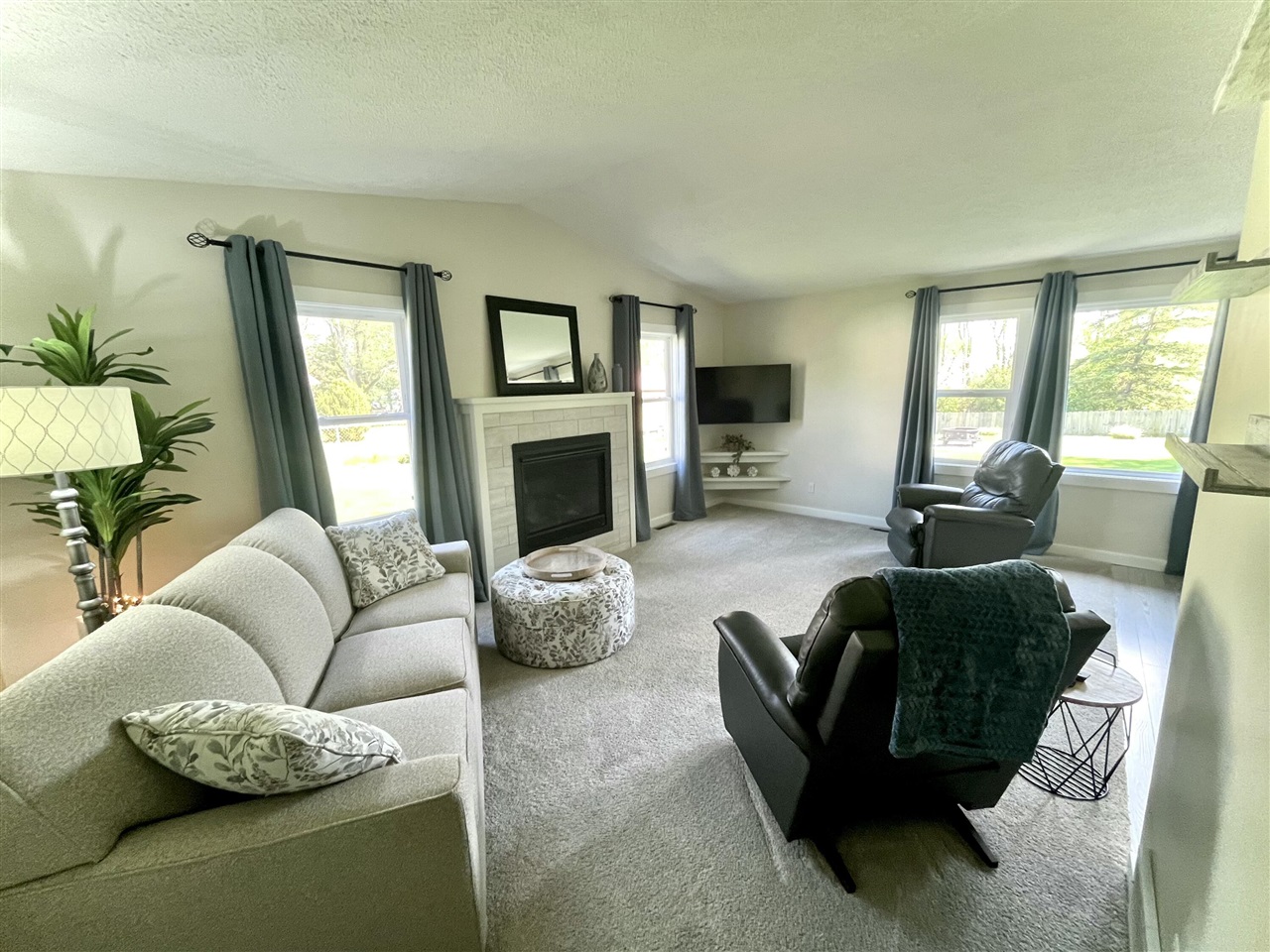 5934 Diane Drive, Berrien Springs, MI, 49103-1505