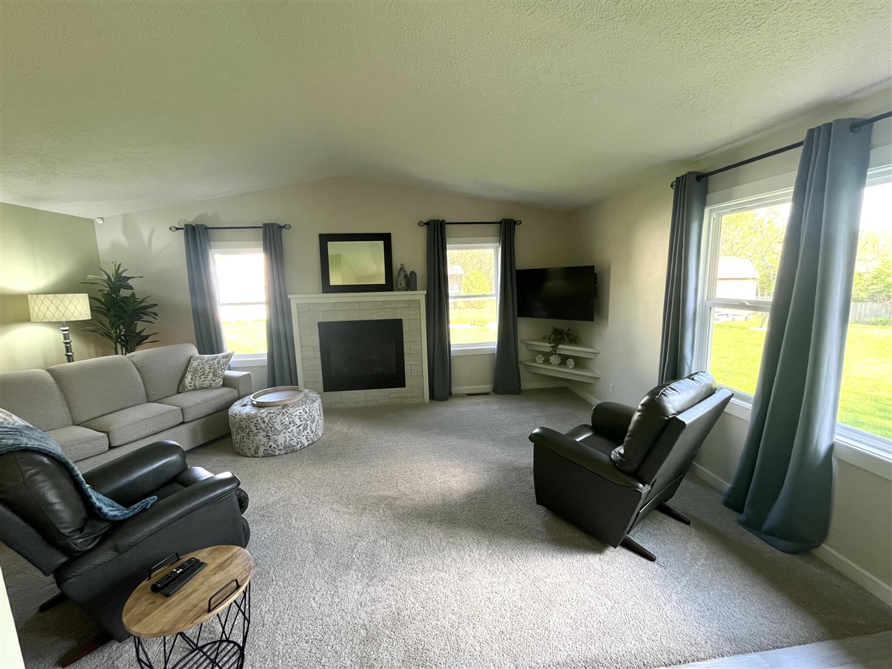 5934 Diane Drive, Berrien Springs, MI, 49103-1505
