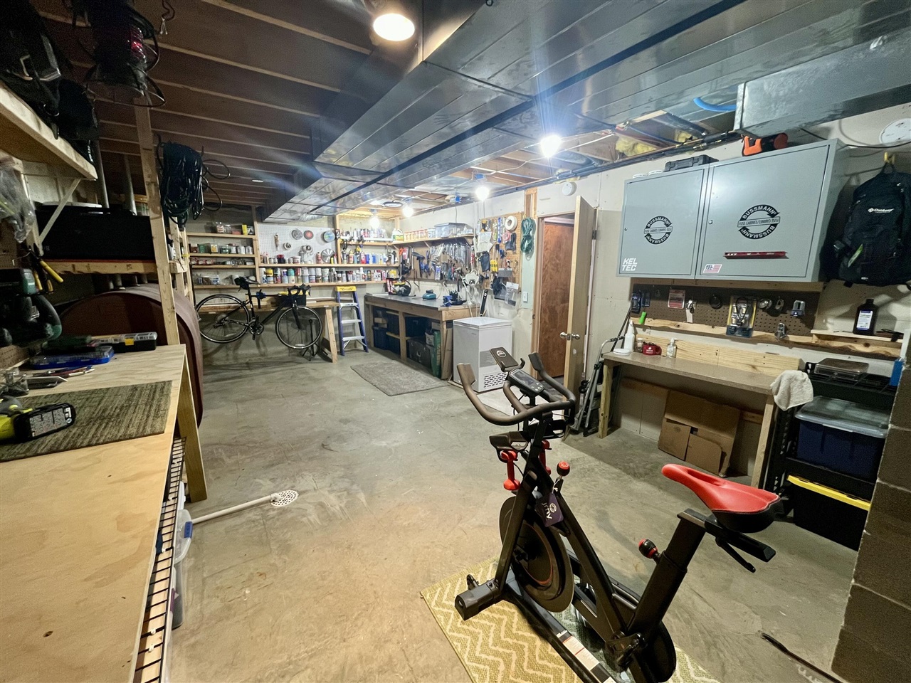 5934 Diane Drive, Berrien Springs, MI, 49103-1505