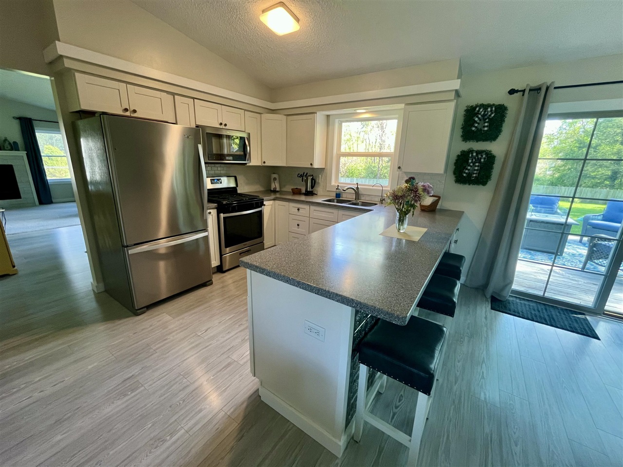 5934 Diane Drive, Berrien Springs, MI, 49103-1505