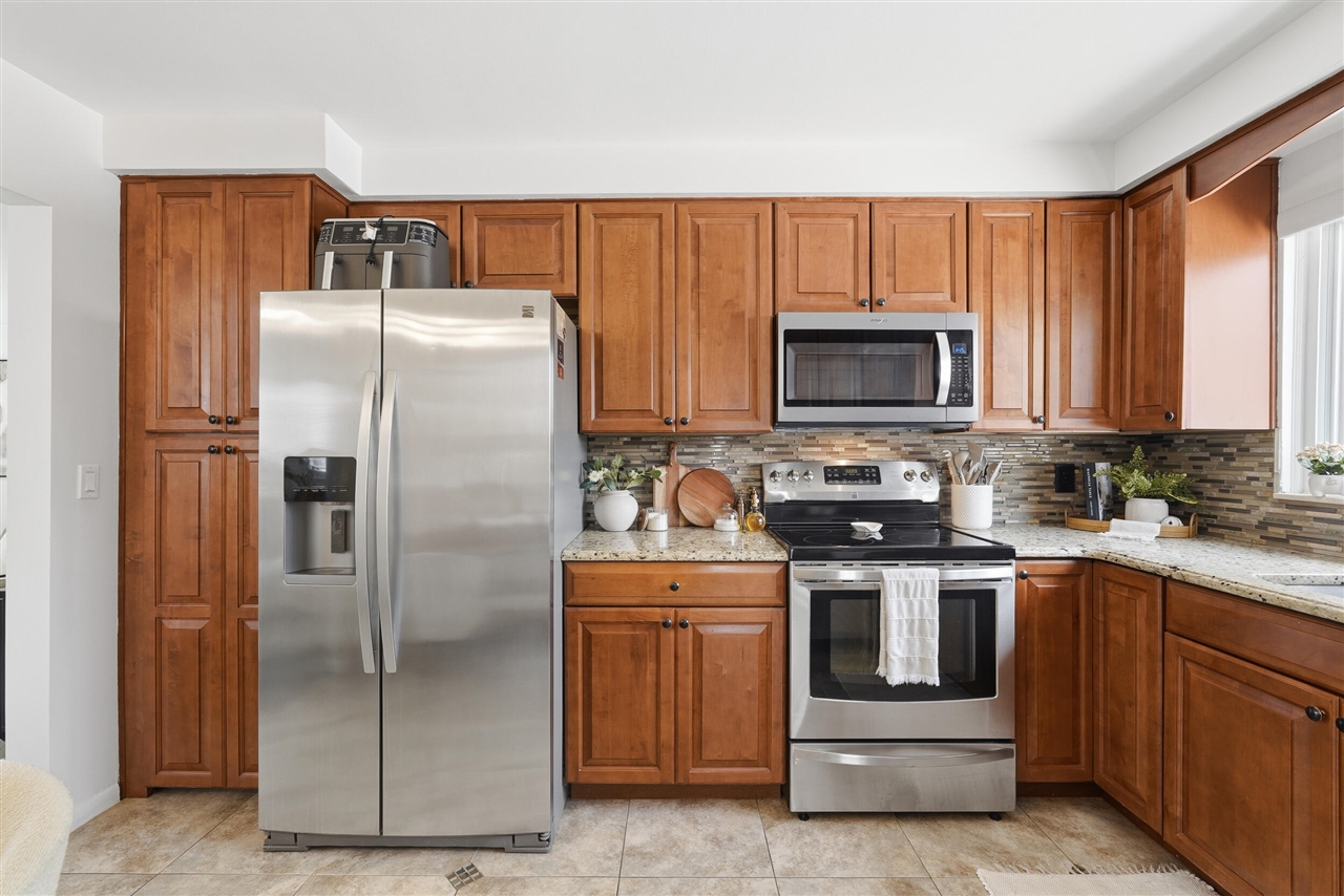32900 Hees Street, Livonia, MI, 48150-3773