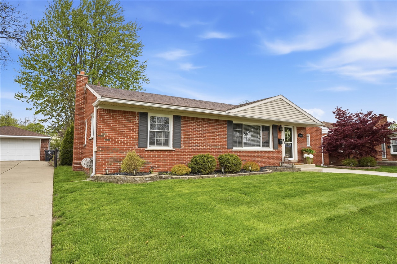 32900 Hees Street, Livonia, MI, 48150-3773