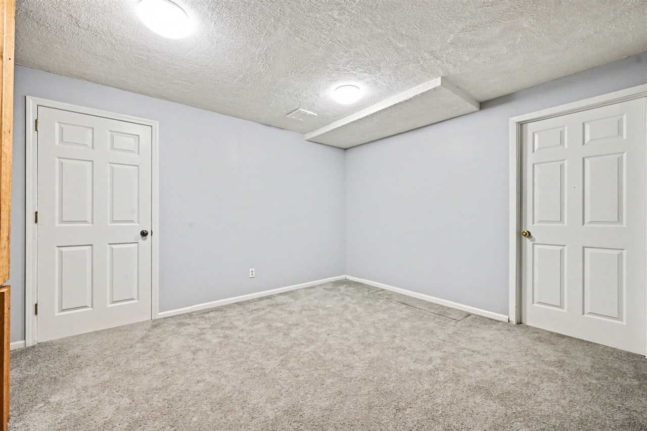 7756 Cottonwood, Richland, MI, 49083-9473