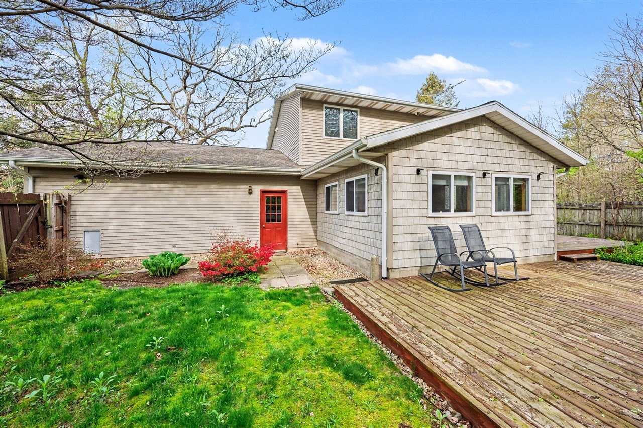 7756 Cottonwood, Richland, MI, 49083-9473