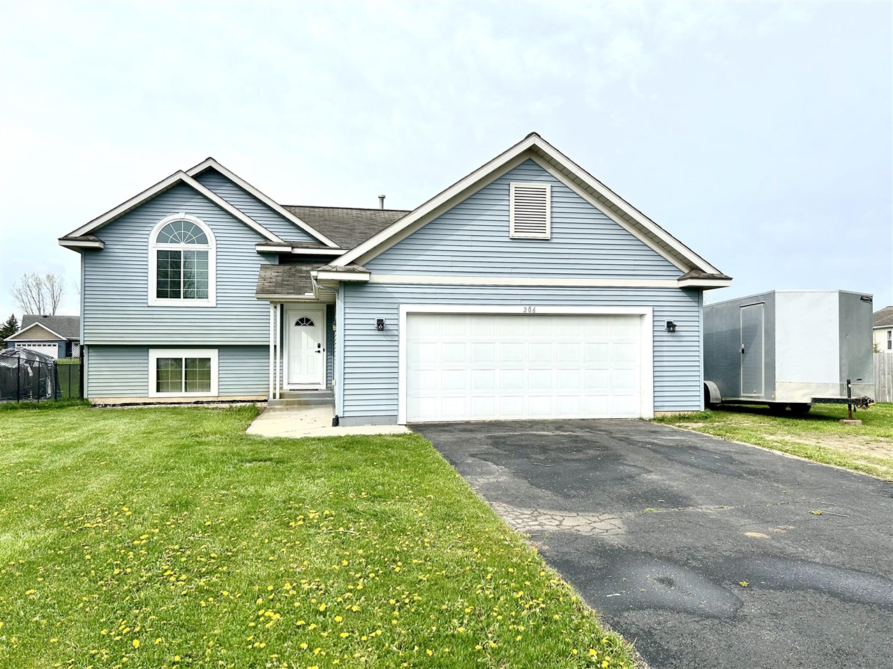 206 Charyridge Drive, Kent City, MI, 49330