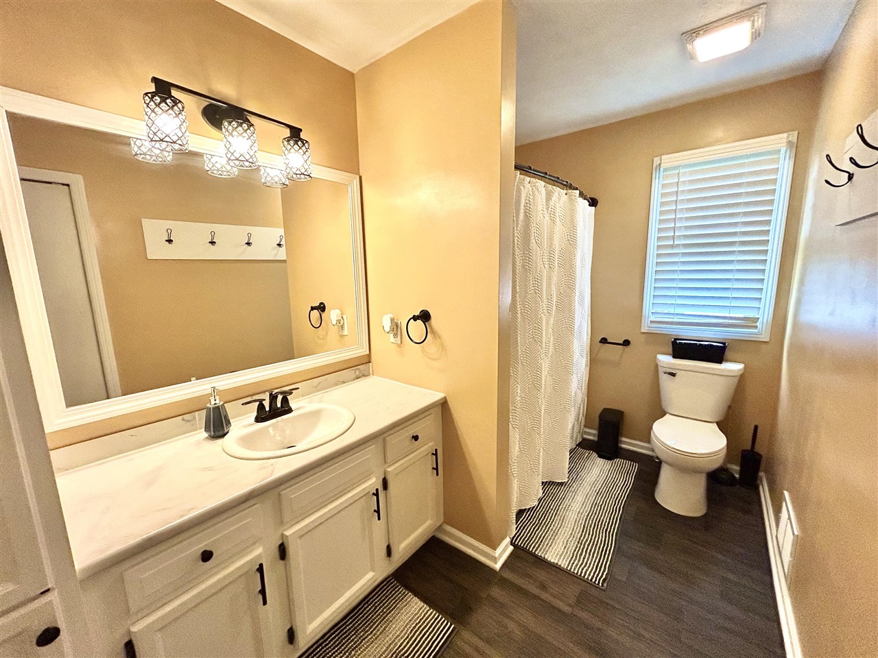 206 Charyridge Drive, Kent City, MI, 49330