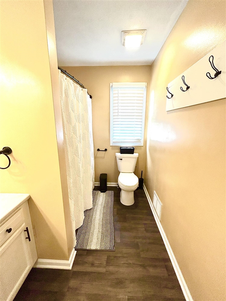 206 Charyridge Drive, Kent City, MI, 49330