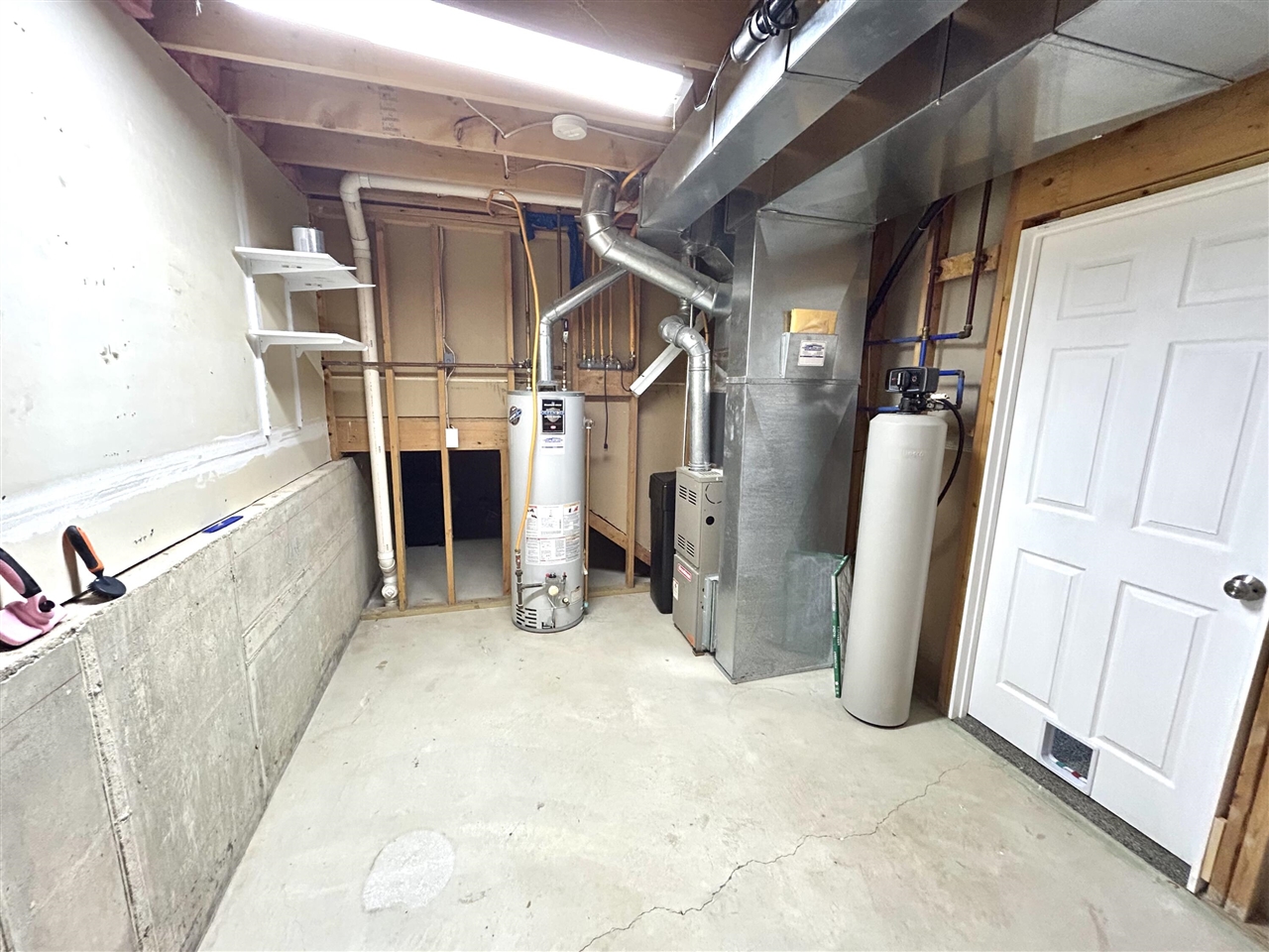 206 Charyridge Drive, Kent City, MI, 49330