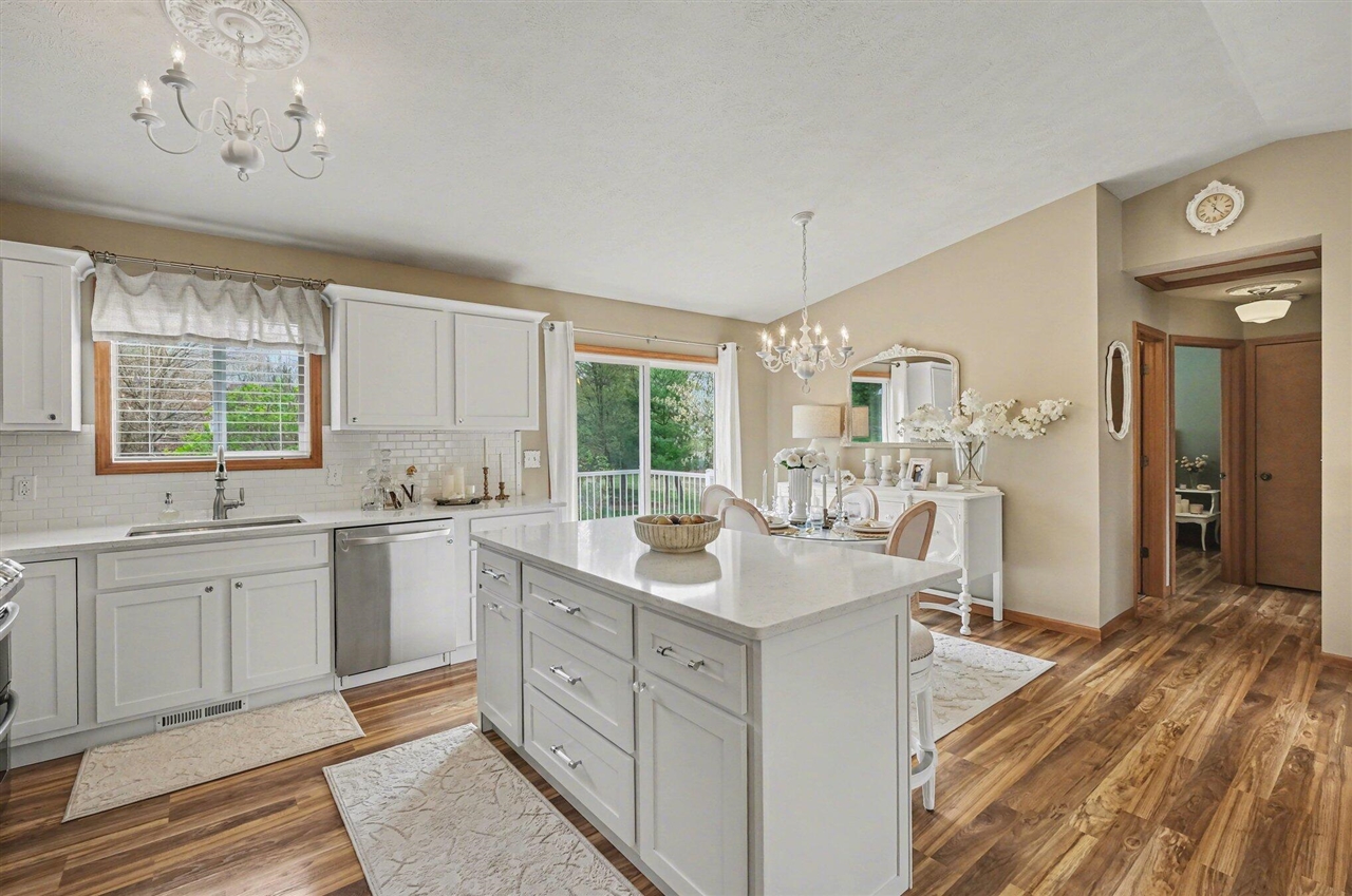 11548 Holmden Court, Rockford, MI, 49341-7341