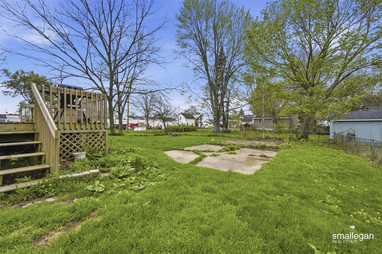 1323 4th Avenue, Lake Odessa, MI, 48849-1303