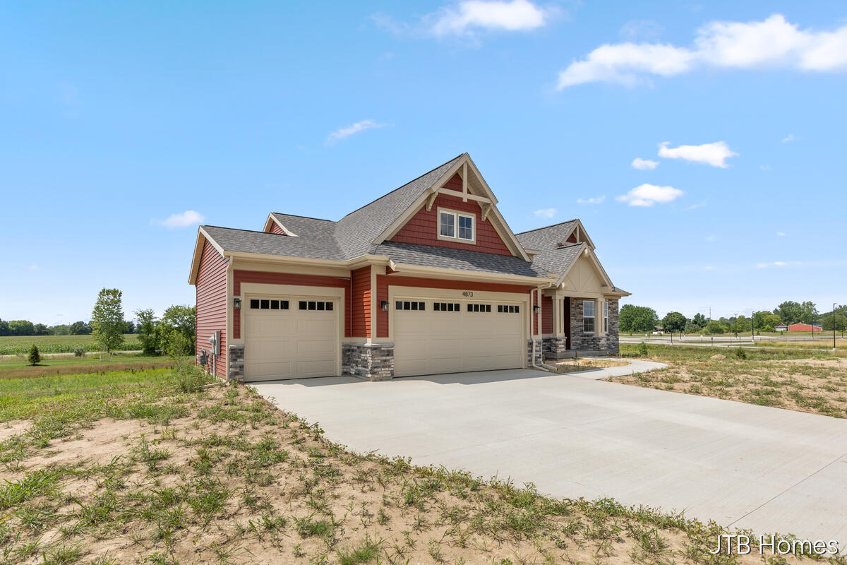 2nd image of 4873 Duttonvale Dr #7, Caledonia, MI 49316 | MLS# 70528536