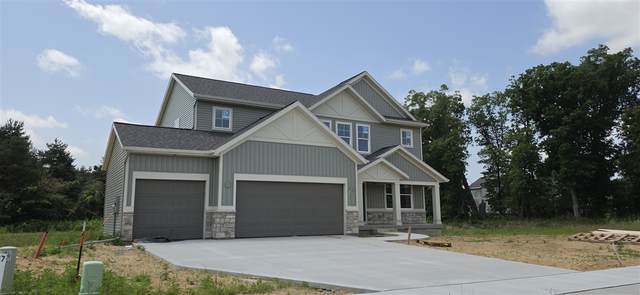 2nd image of 11614 Weatherby Dr #147, Lowell, MI 49331 | MLS# 70528538