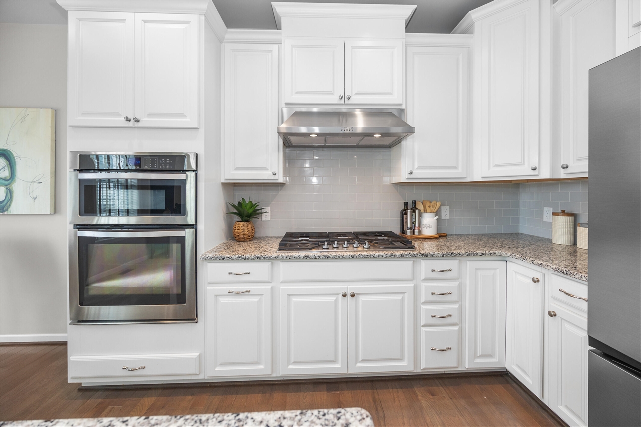 2794 Ashcombe Drive, Ann Arbor, MI, 48105-3707