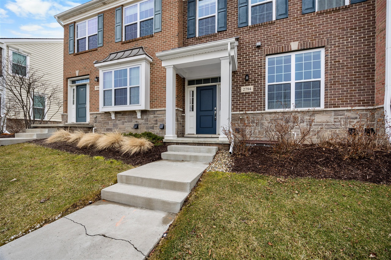 2794 Ashcombe Drive, Ann Arbor, MI, 48105-3707