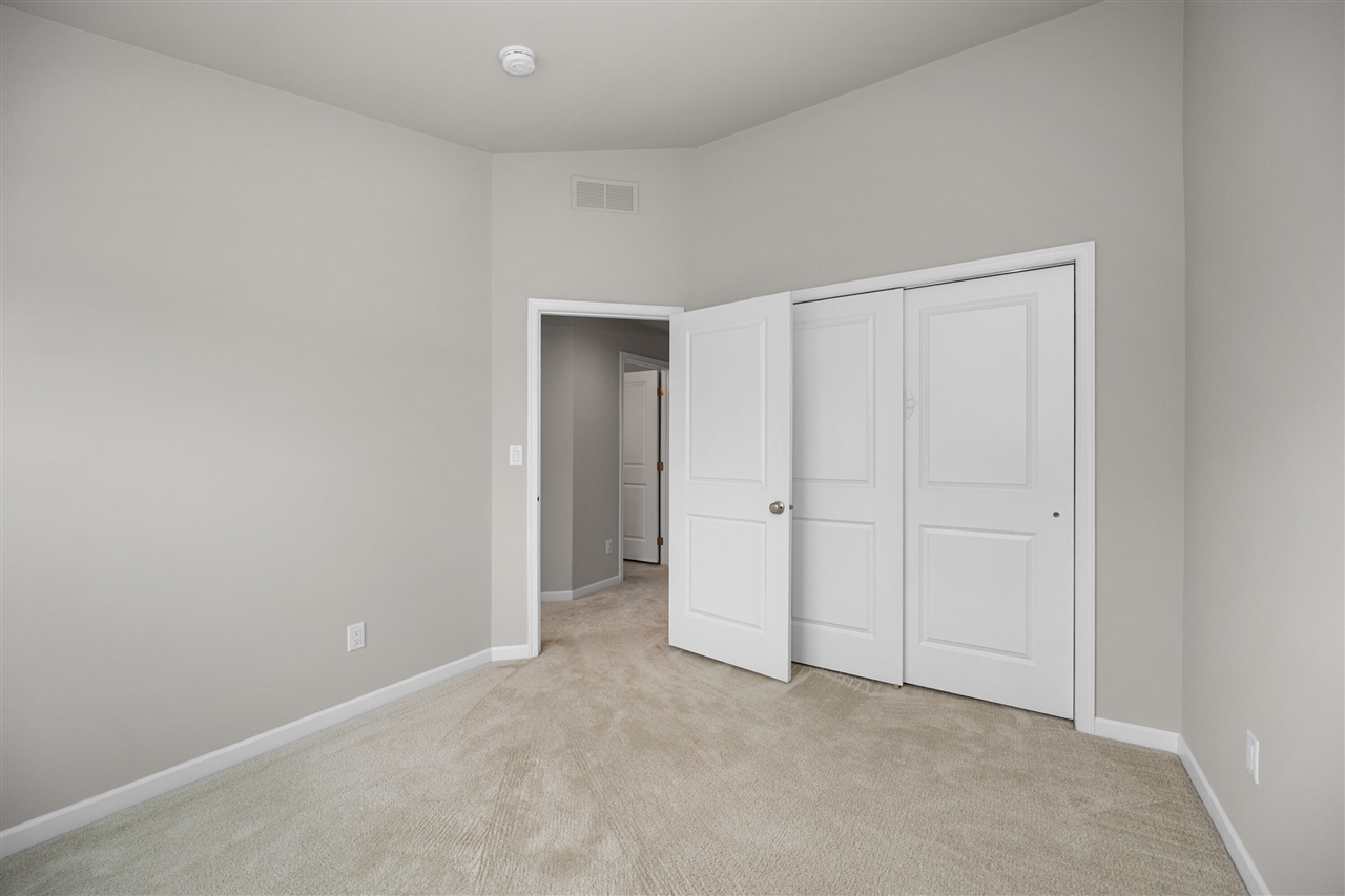 2794 Ashcombe Drive, Ann Arbor, MI, 48105-3707