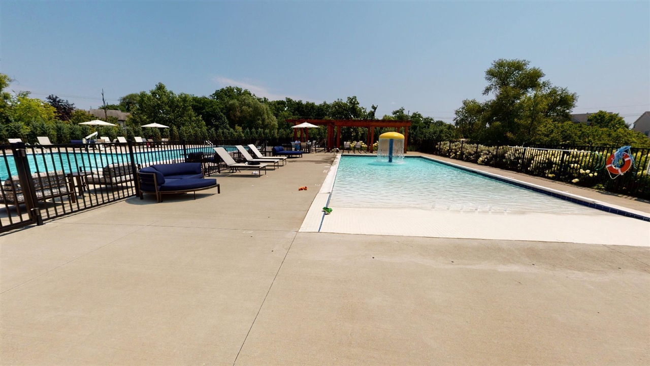 2794 Ashcombe Drive, Ann Arbor, MI, 48105-3707