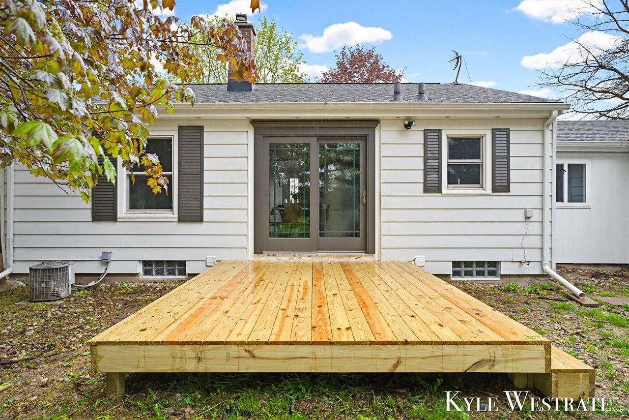 8382 E G Avenue, Kalamazoo, MI, 49048