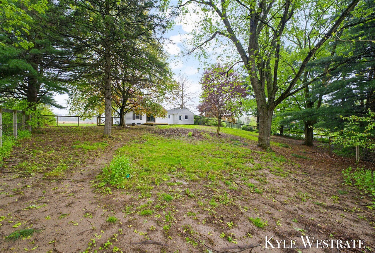 8382 E G Avenue, Kalamazoo, MI, 49048