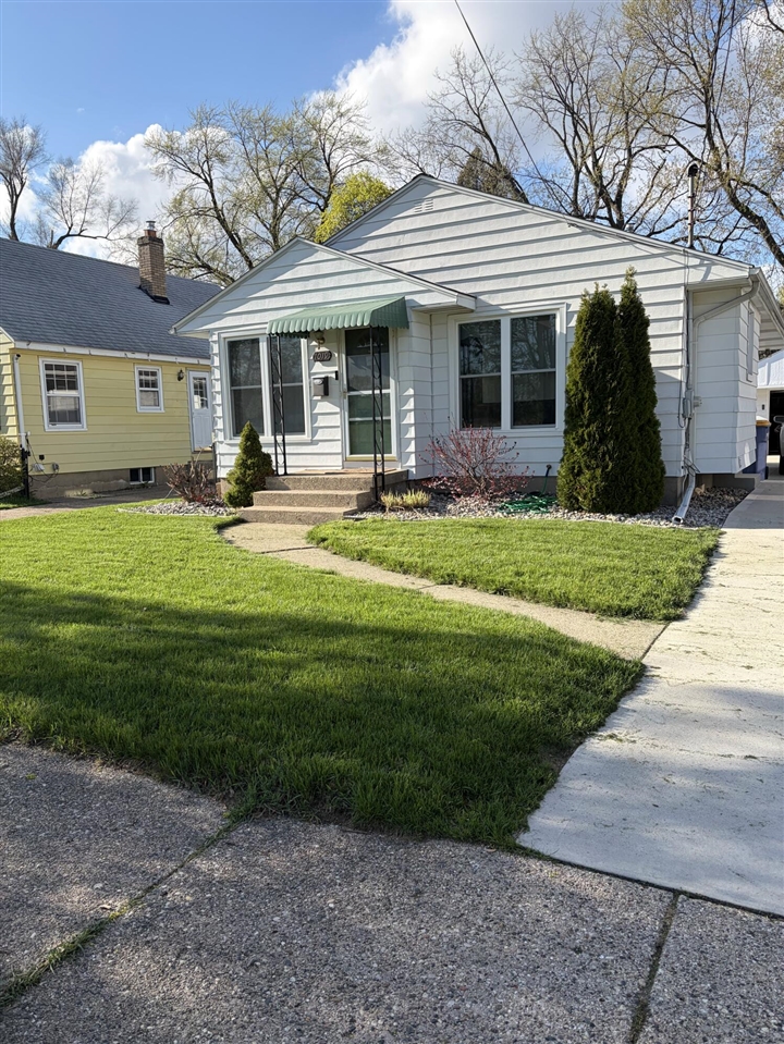 1019 Evelyn Street, Grand Rapids, MI, 49505-4330