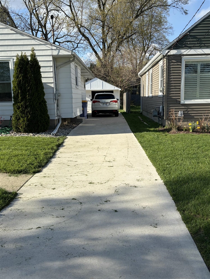1019 Evelyn Street, Grand Rapids, MI, 49505-4330