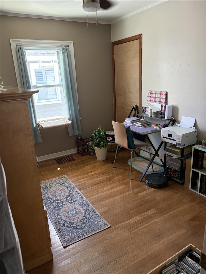 1019 Evelyn Street, Grand Rapids, MI, 49505-4330