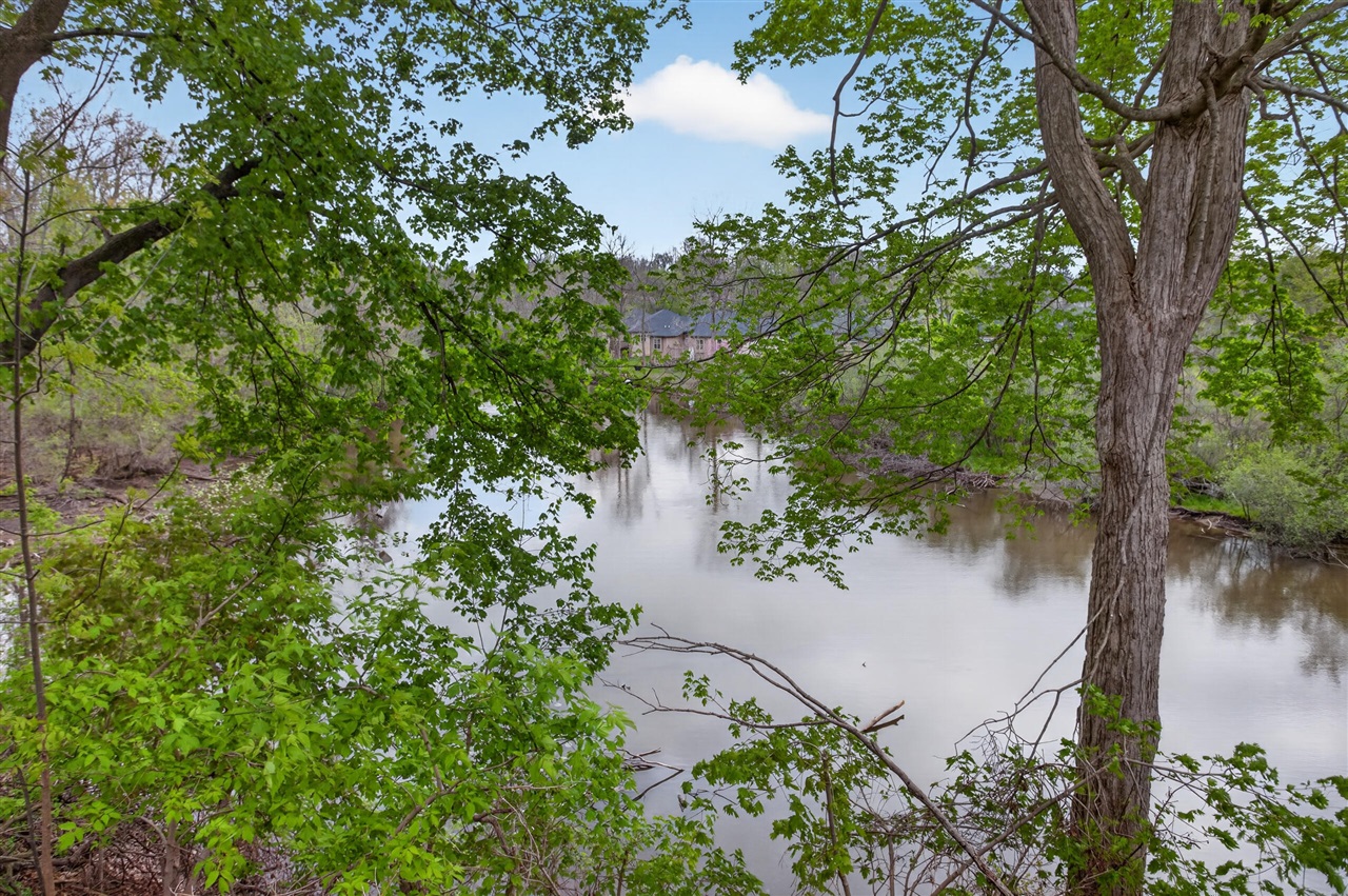 400 Outer Court, Tecumseh, MI, 49286-1441