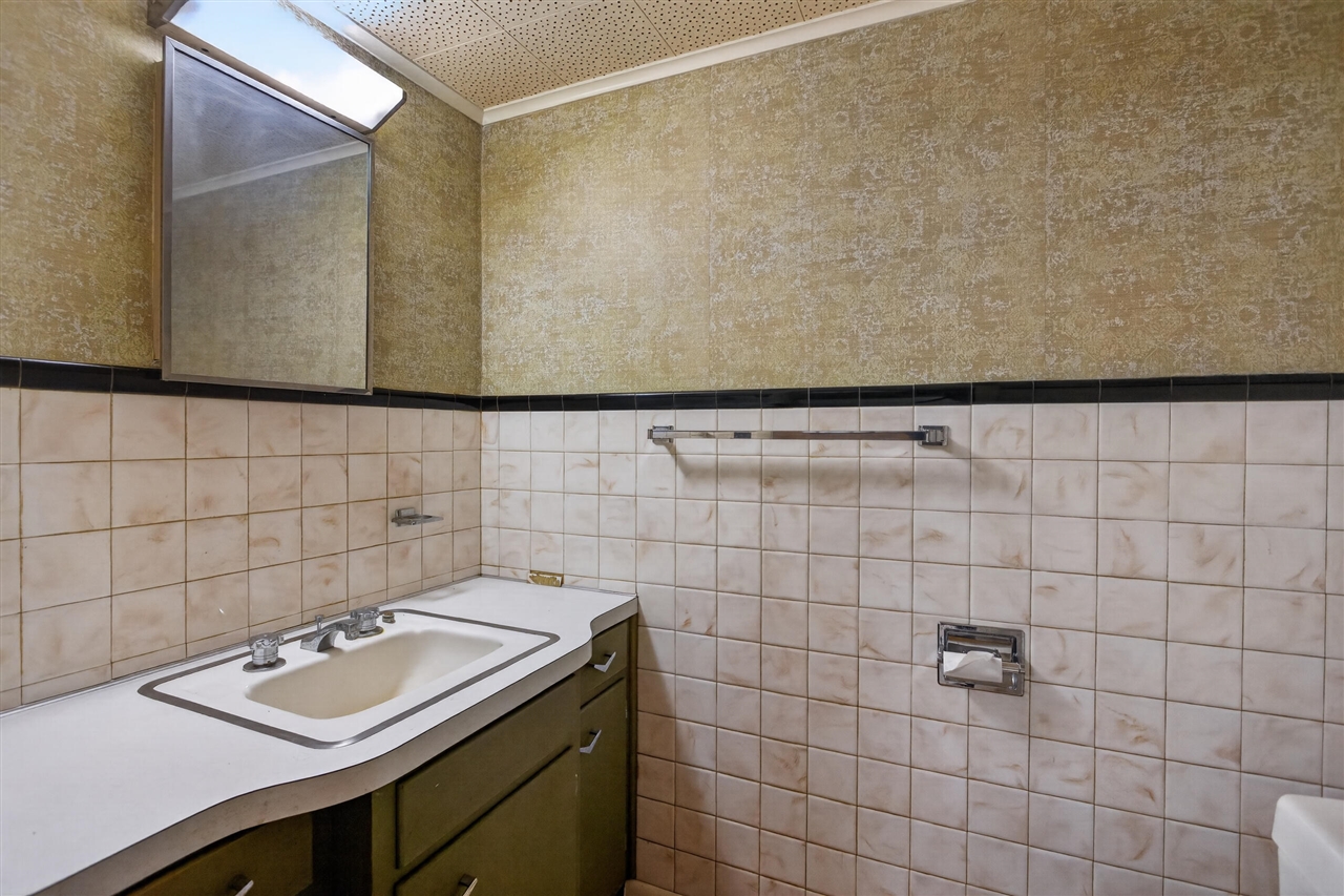 400 Outer Court, Tecumseh, MI, 49286-1441