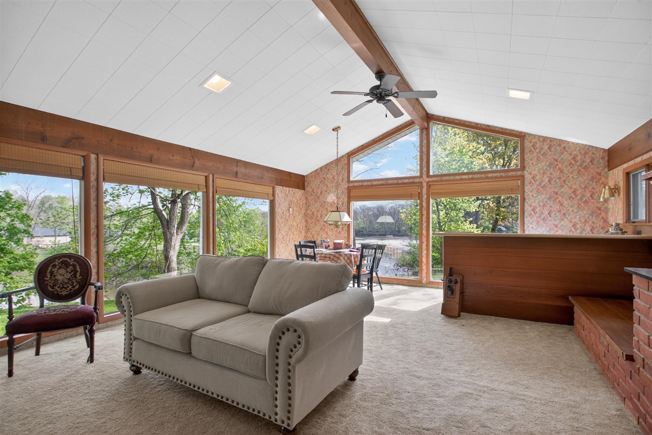 400 Outer Court, Tecumseh, MI, 49286-1441