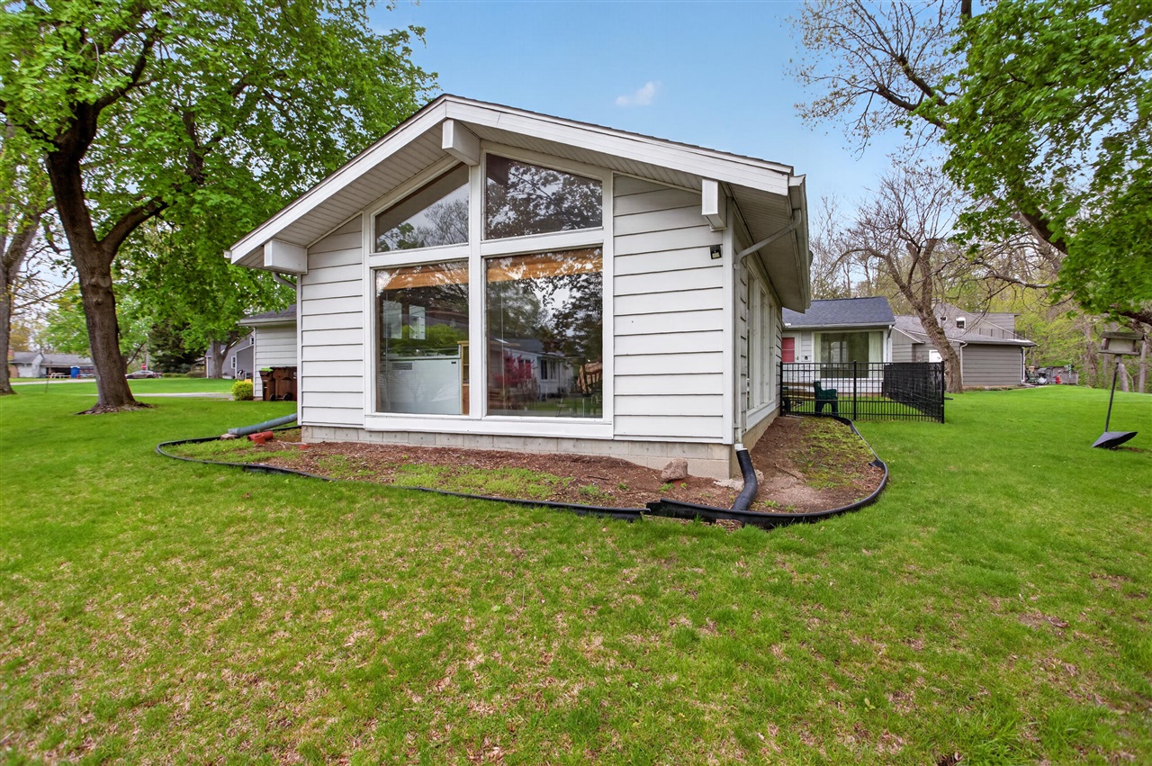 400 Outer Court, Tecumseh, MI, 49286-1441